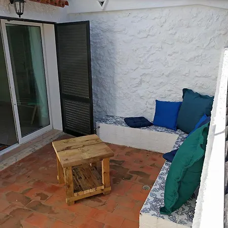 Bed & Breakfast Vivenda Balou Silves