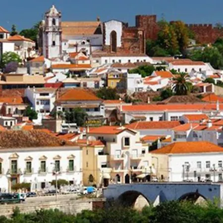 Bed & Breakfast Vivenda Balou